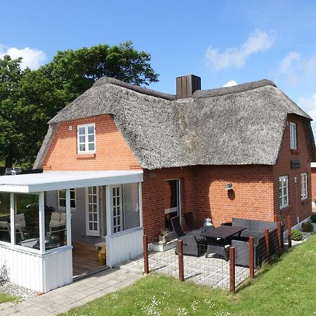 Thatched Holiday Home In Struer, Jutland With A View Экстерьер фото
